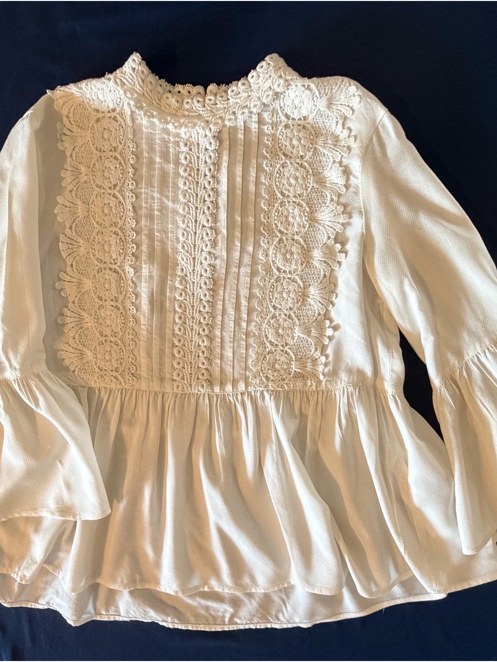 Zara Boho White Crochet Lace w/Pin tuck Peplum Blouse with Bell Sleeves Sz XS
